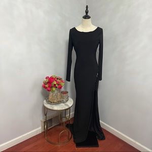 # Windsor All Black Stretchy Long Sleeves Revealing Back & Side With Straps NWT